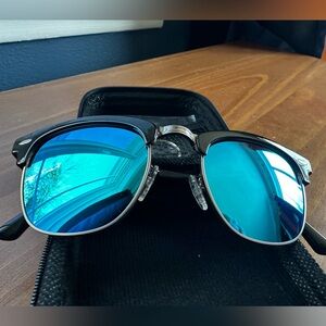Stylish Black Foldable Sunglasses with Mirror Blue Lenses and Case